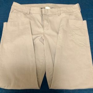 Old Navy khaki pixie size 14